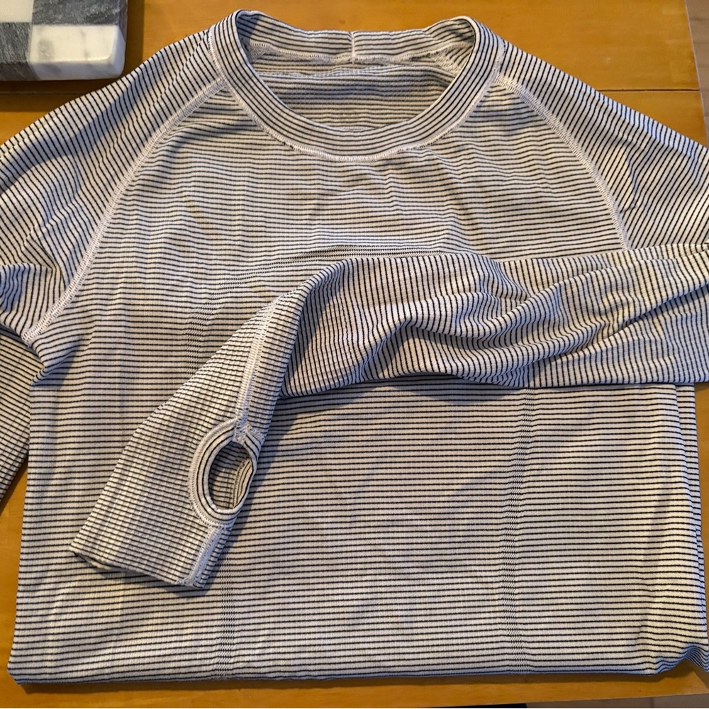 Swiftly Tech long sleeve